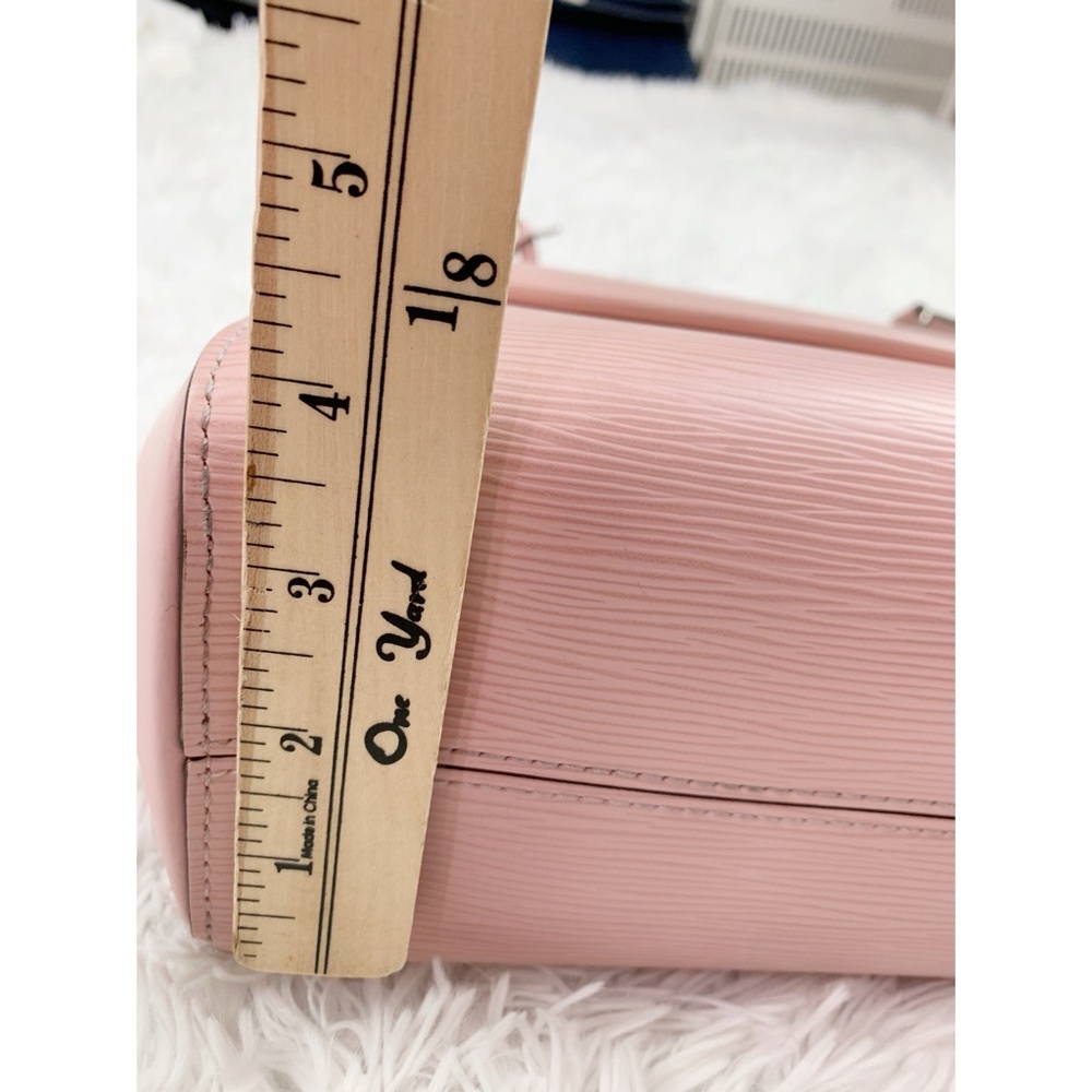 Louis Vuitton Cluny MM Epi Leather Top Handle shoulder Bag Pink Rose Bellarine - Picture 13 of 16